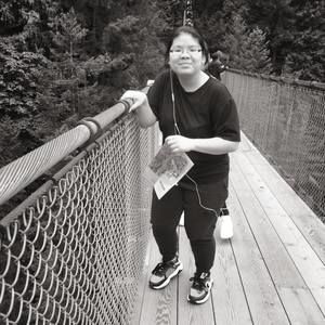 Meet your Posher, Quỳnh